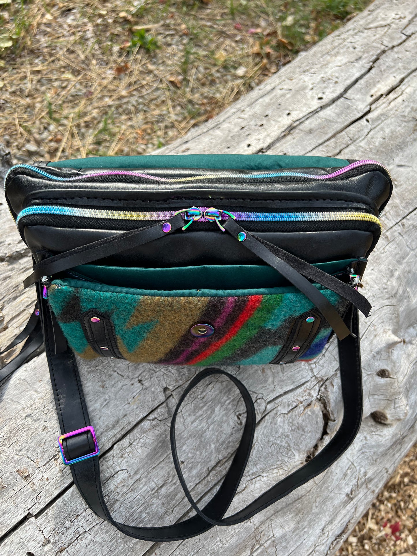 Women's Carry Concealed Bag large
