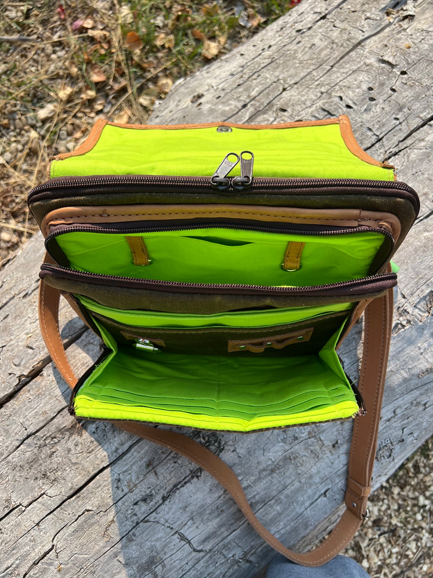 Women's Carry Concealed Bag Large