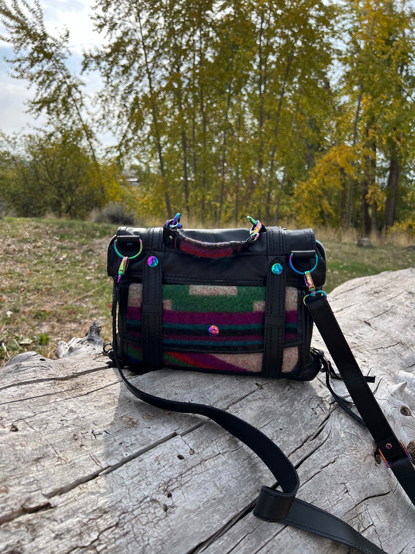 Women's Carry Concealed Bag large