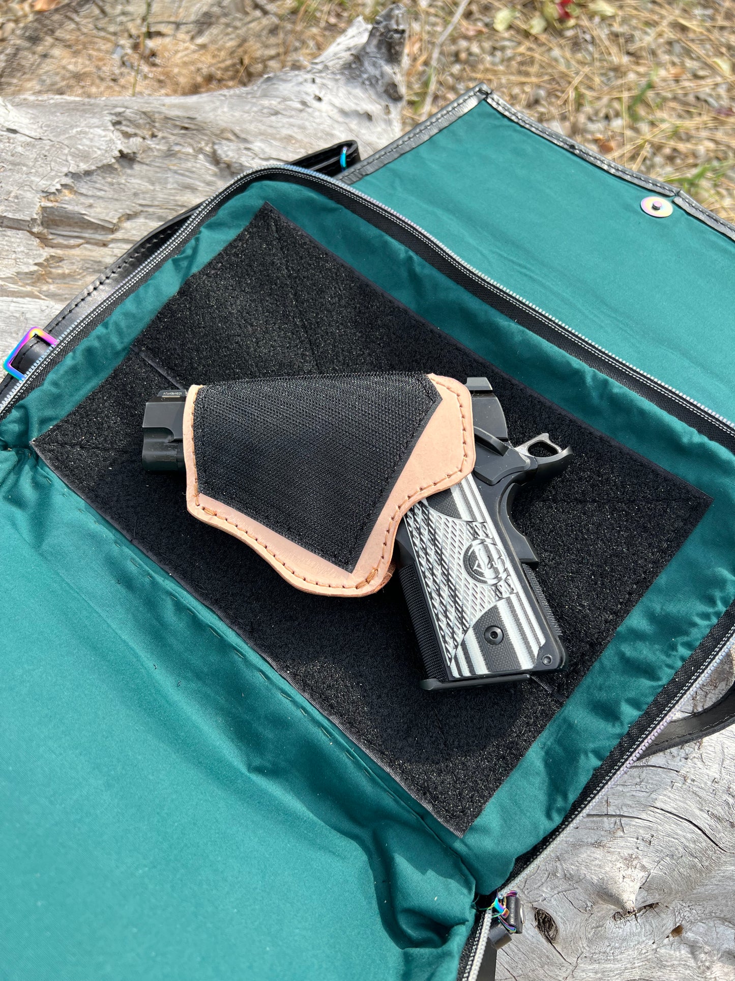 Women's Carry Concealed Bag large